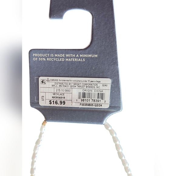 Universal Thread NEW Charm Faux Pearls Necklace Approx Measurements 16in NWT - Picture 6 of 6